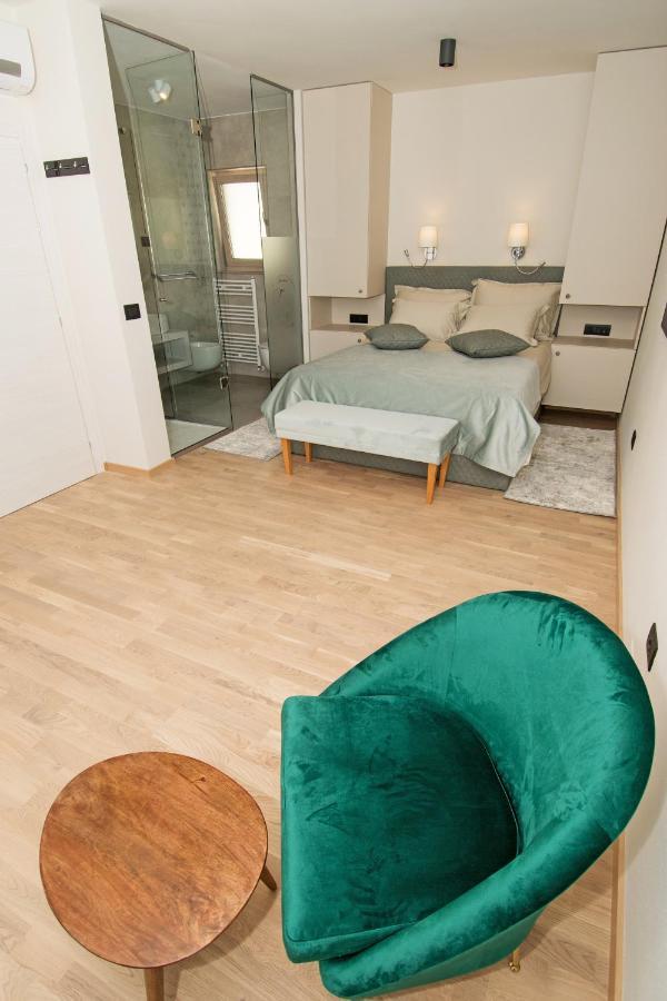 Fra&Kat Rooms Premantura Exterior foto